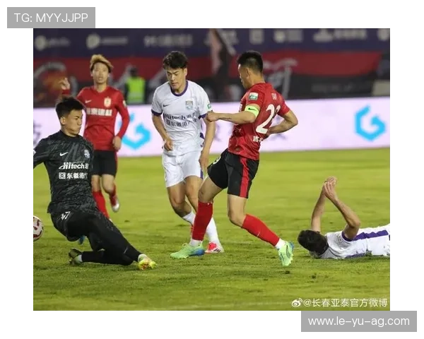 长春亚泰球迷热情高涨：主场首秀在即，年卡销售火爆